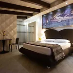 Valley Boutique Hotel